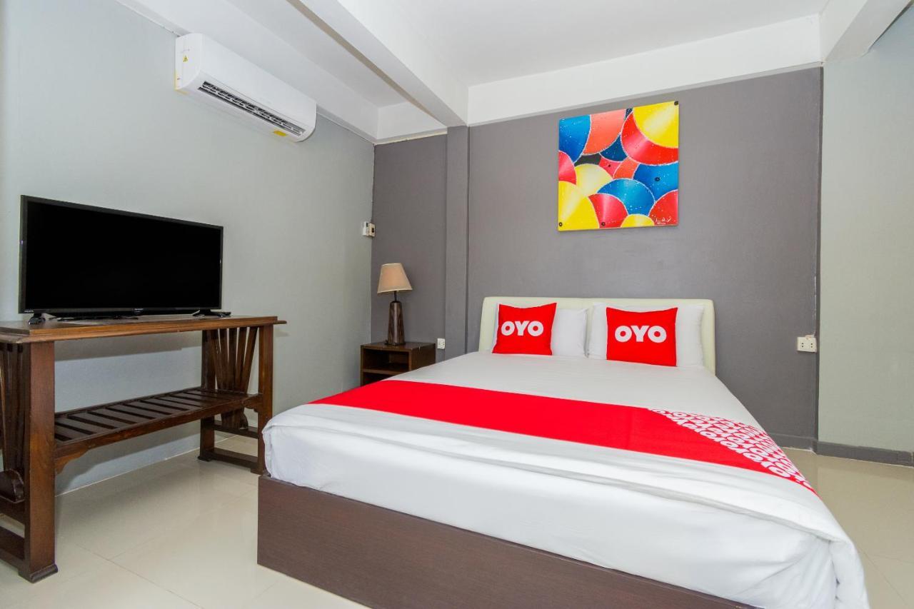 Hotel Oyo 884 Baan Sang Chan Petchaburi Esterno foto